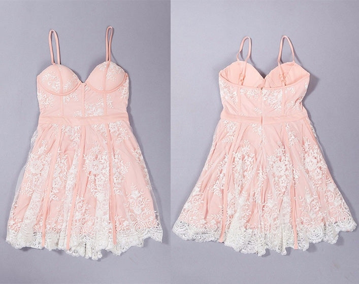 Sexy A Line Spaghetti Straps Tulle Short Homecoming Dresses with Lace Appliques