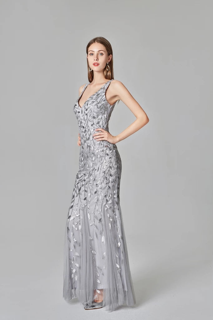 Sexy V-Neck Silver Mermaid Prom Dresses Embroidered Sequins Long Evening Dresses XU90804
