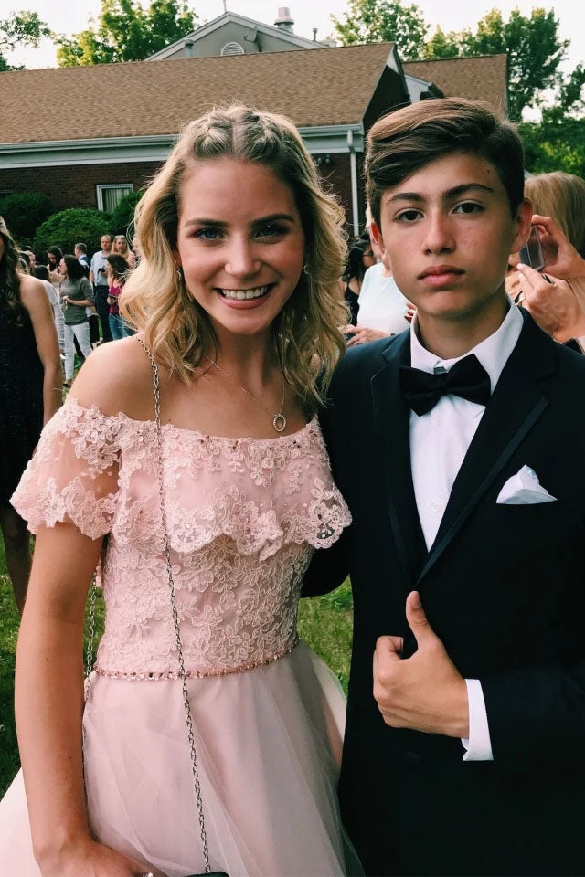 Charming Off Shoulder Lace Top A Line Tulle Homecoming Dresses Short Graduation Dresses N2181