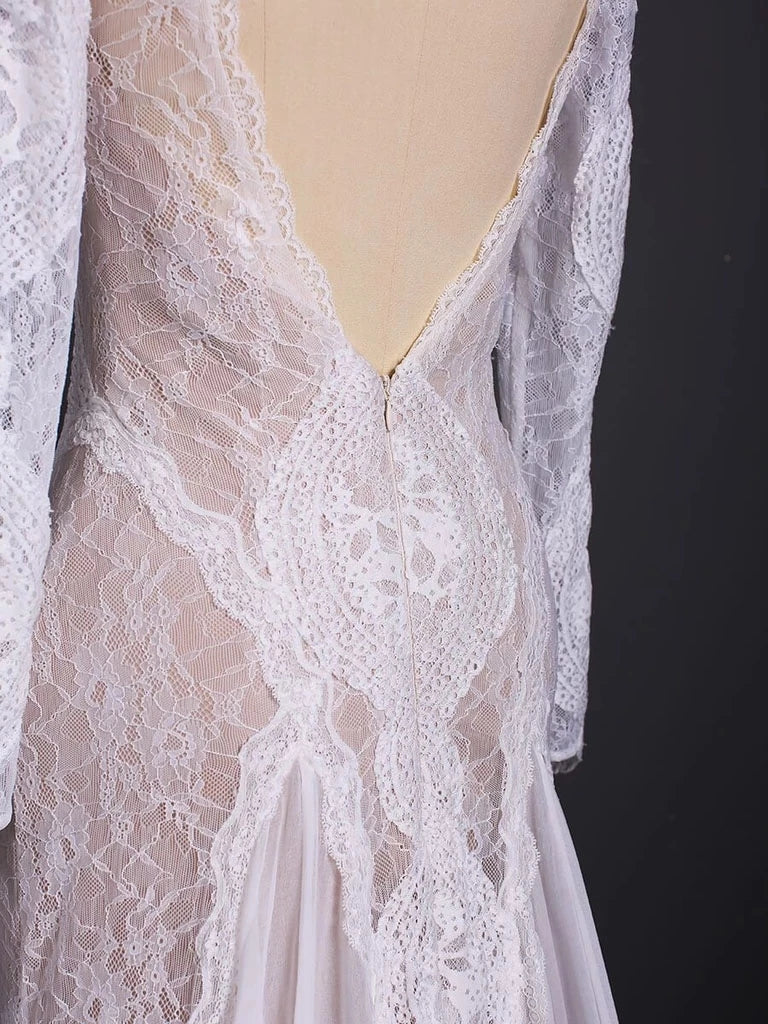 Column Lace Bridal Dresses Long Sleeves Backless Boho Beach Wedding Dresses N2017