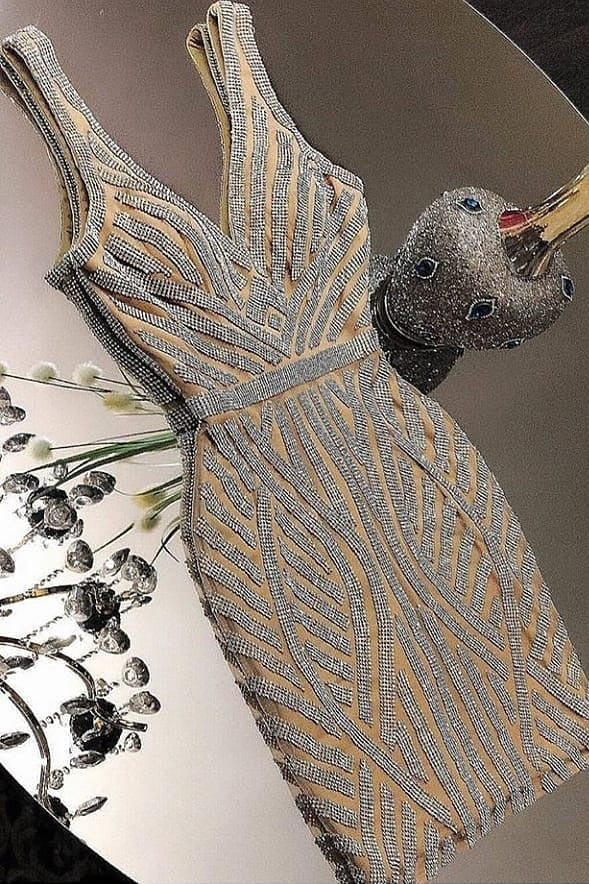 Sheath Sparkly Short Prom Dress Sexy V Neck Sleeveless Short Homecoming Dresses N1848