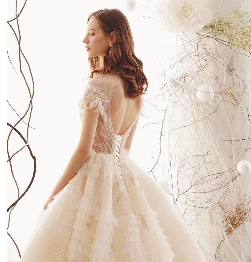 Unique High Neck Wedding Dresses Princess Short Sleeves Lace Tulle Wedding Gown N1627