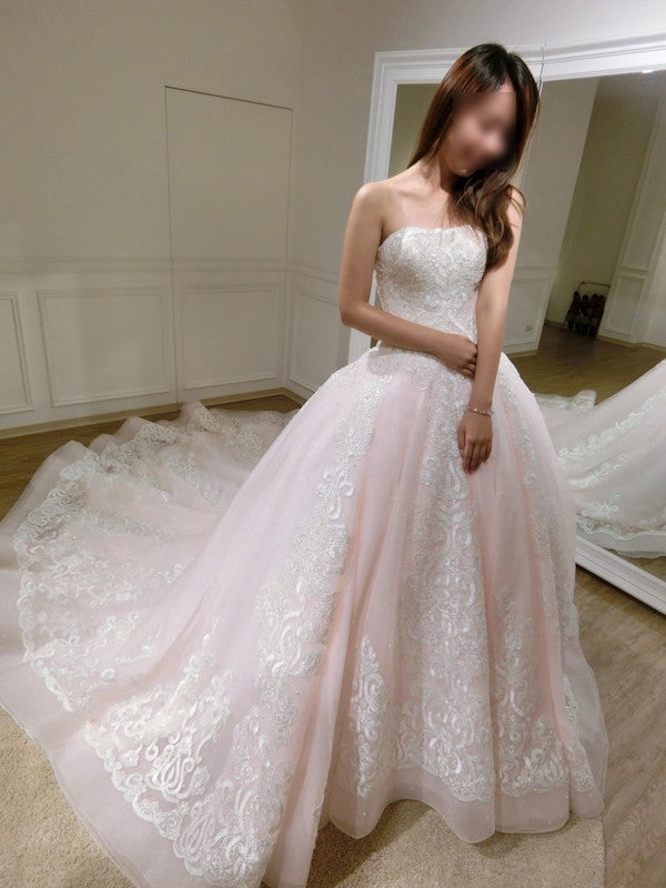 Gorgeous Ball Gown Baby Pink Lace Appliques Wedding Gown Princess Bridal Dresses N412