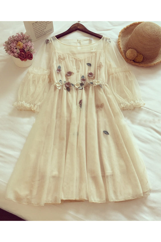 Beige 3/4 Sleeve Knee Length Flower Homecoming Dresses