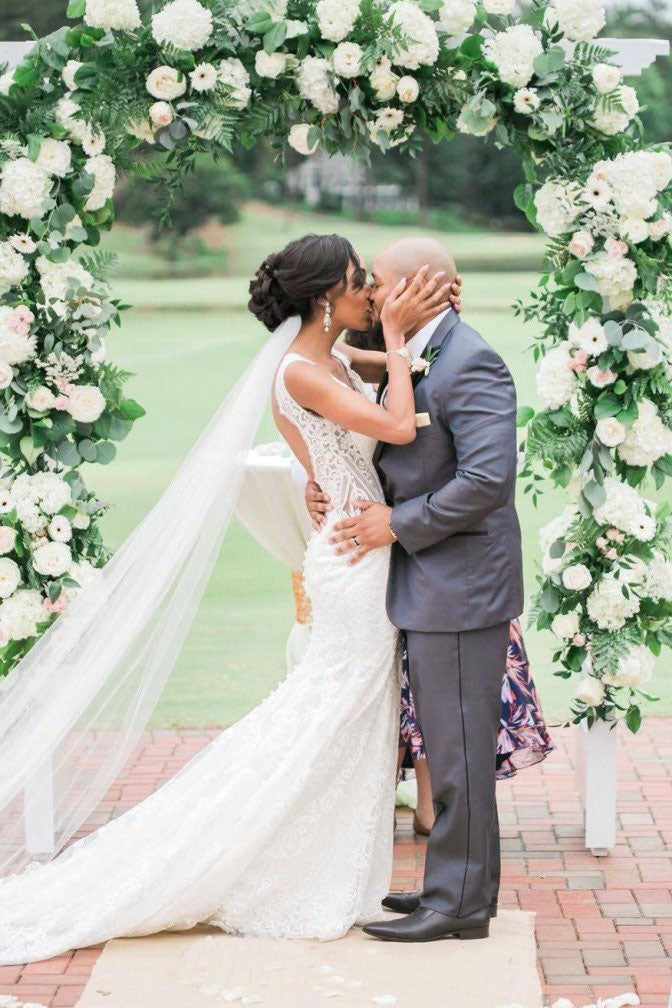 Alencon Lace Edge Cathedral Tulle Ivory Wedding Veil Long Bridal Veil V027