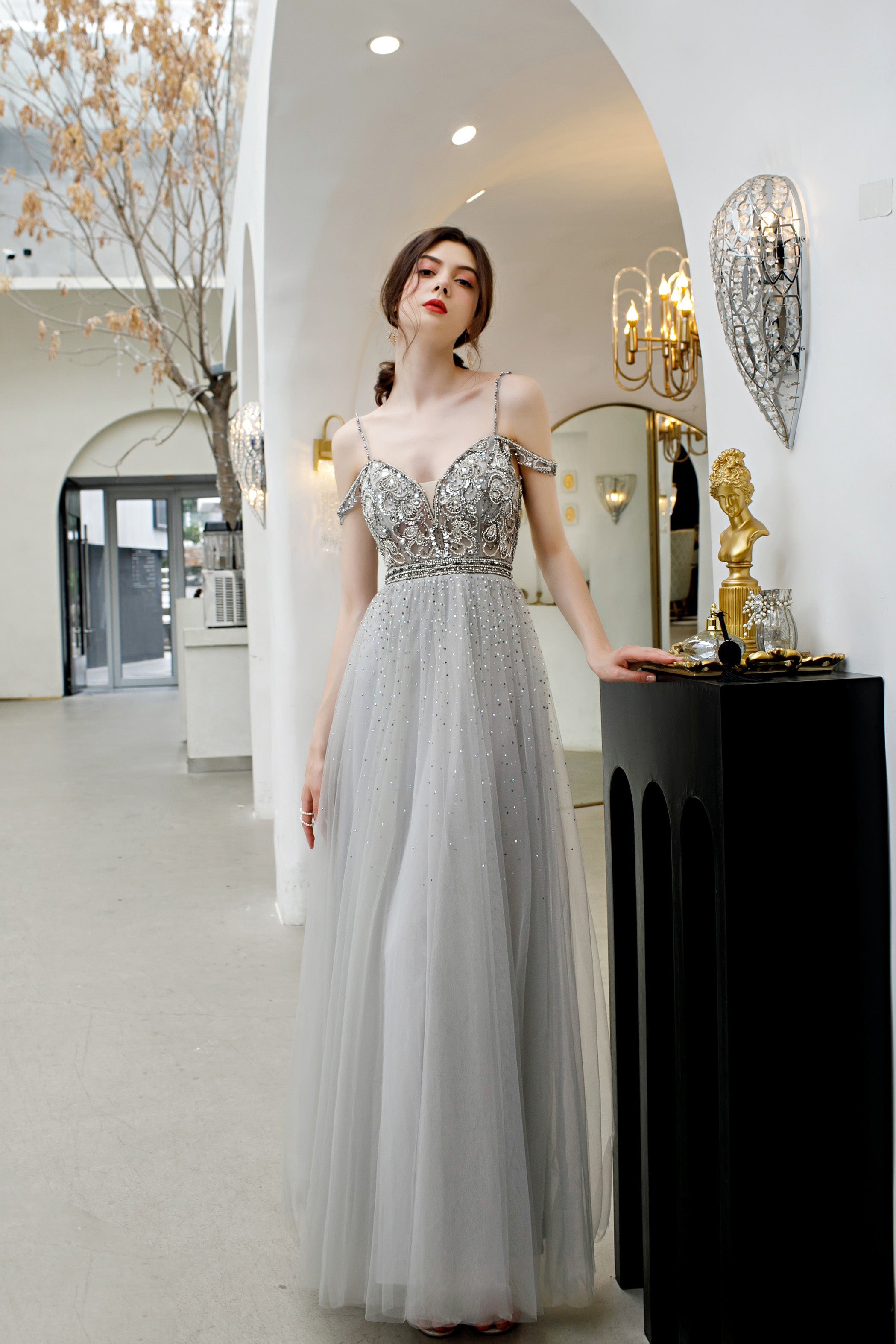 Light Gray Straps Floor Length Tulle Prom Gowns A Line Long Party Dresses N2662