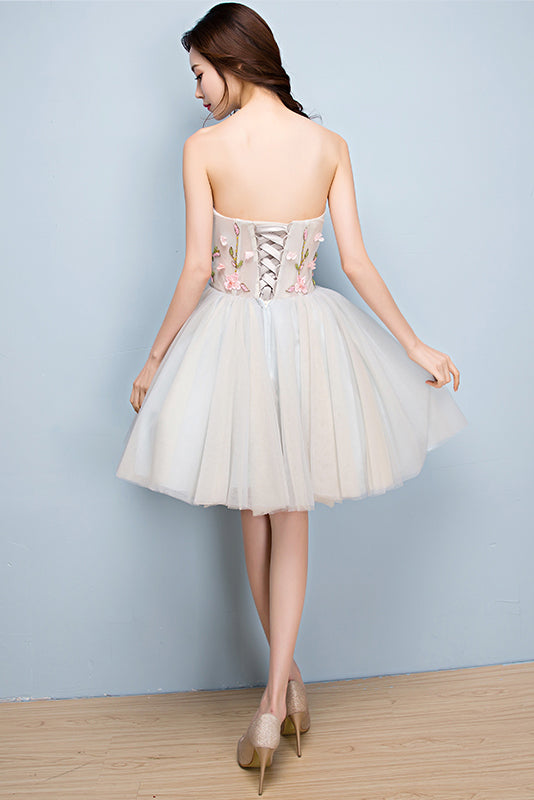 A Line Sweetheart Tulle Short Homecoming Dresses with Appliques N1730