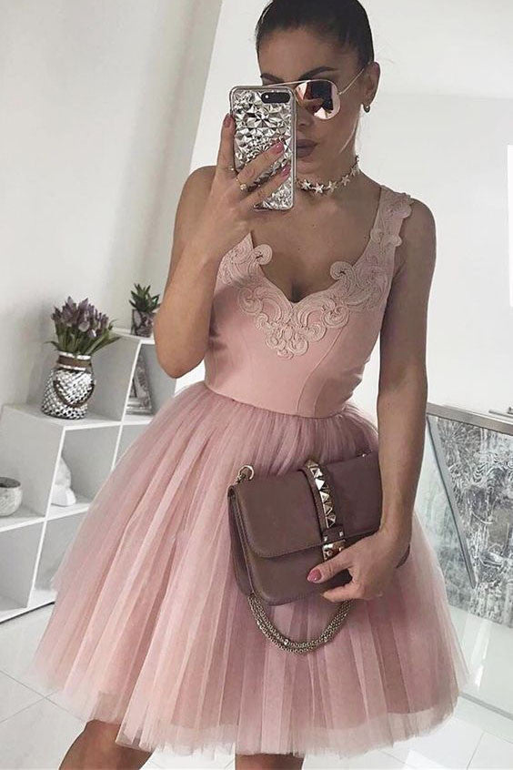 A-Line V-Neck Blush Pink Sleeveless Appliqued Tulle Homecoming