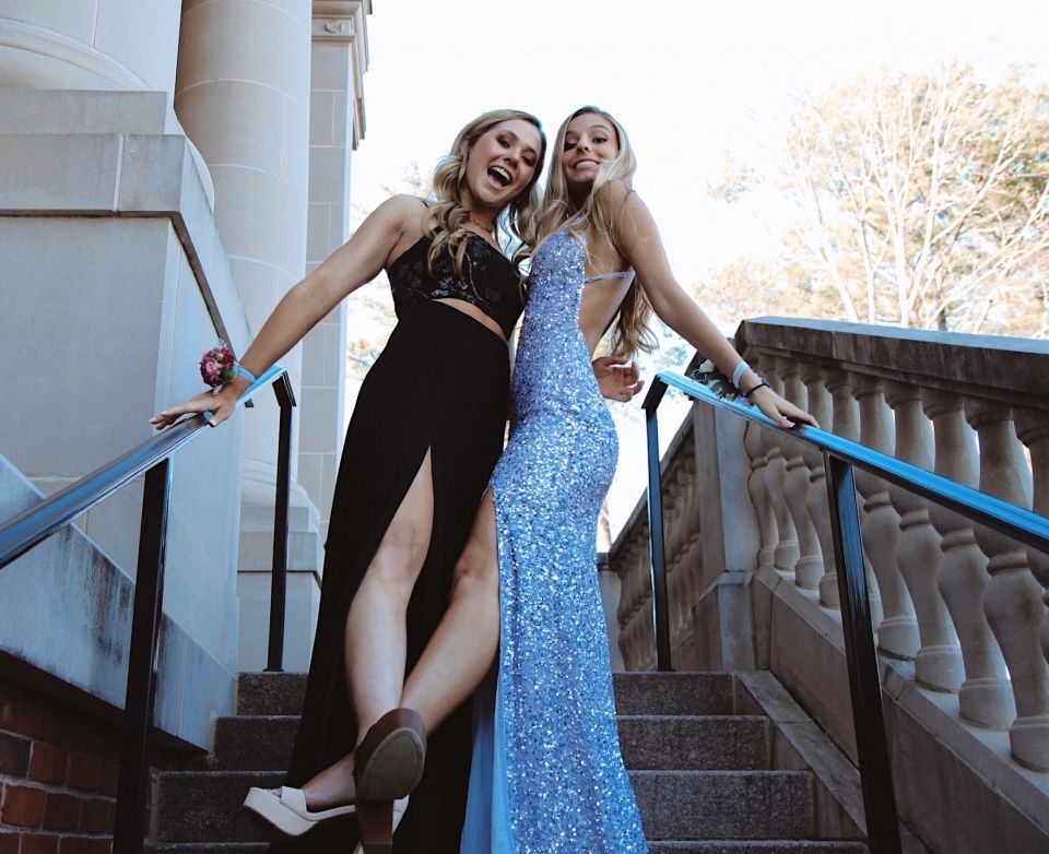 Glitter Blue V-Neck Cross Back Mermaid Sequin Evening Dress with Slit Prom Dress