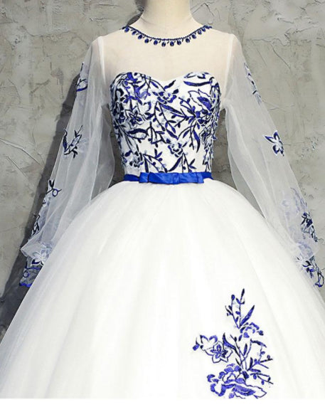 Ivory Long Sleeve Tulle Prom Dresses with Appliques Puffy Appliqued Long Evening Dresses N1171