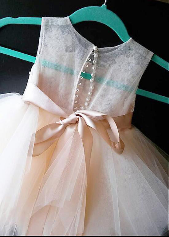 Princess Scoop Tulle Flower Girl Dresses with Beading Belt F014