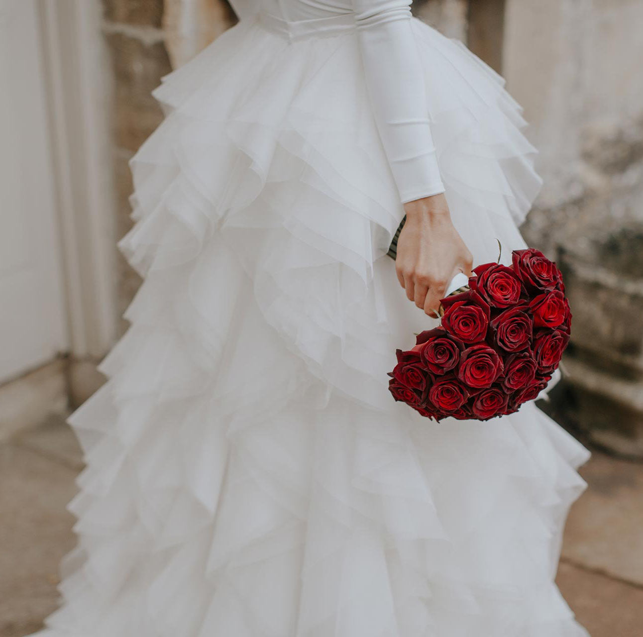 A Line Ivory Sweep Train Tulle Long Sleeves Long Beach Wedding Dresses with Ruffles N2211