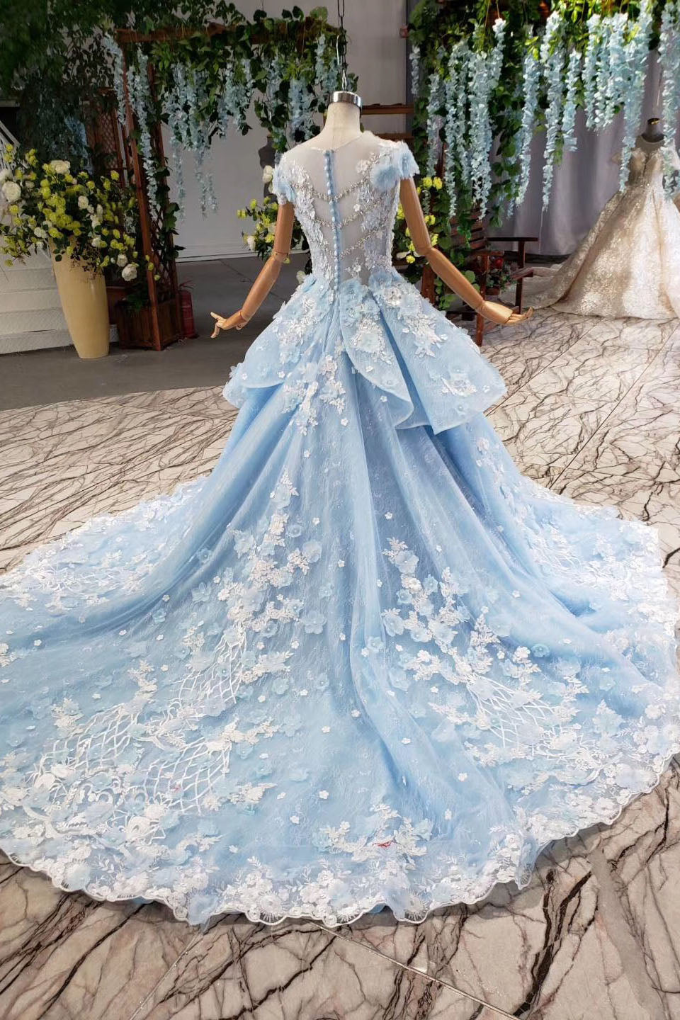 Light Sky Blue Gorgeous Prom Dresses with Flowers Ball Gown Quinceanera Dresses with Beads N2197