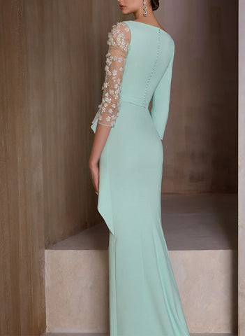 files/Charming-Sheath-V-Neck-Mint-Green-Mother-of-The-Bride-Dresses-with-Appliques-2.jpg