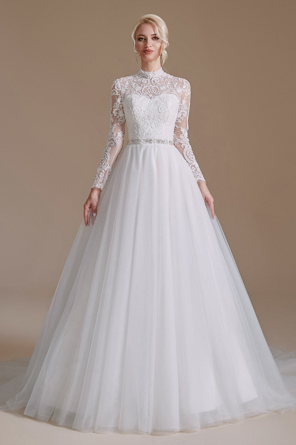 A Line Lace Appliques Long Sleeve Tulle Chapel Train Wedding Dresses