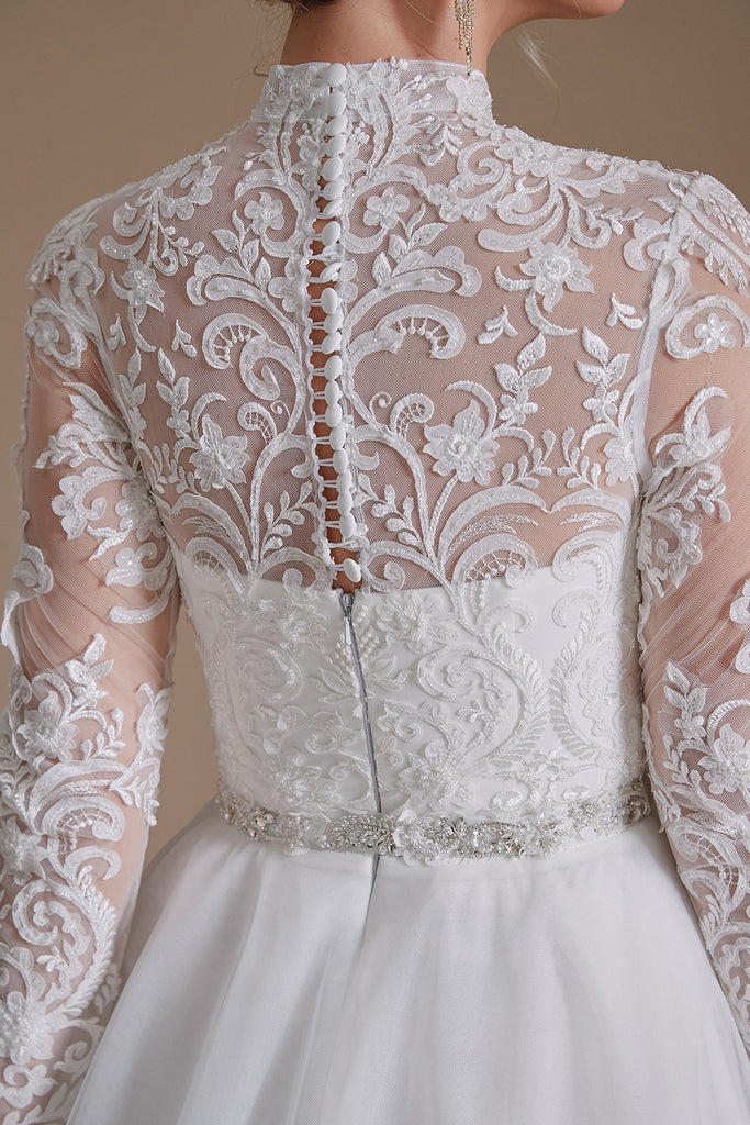 A Line Lace Appliques Long Sleeve Tulle Chapel Train Wedding Dresses