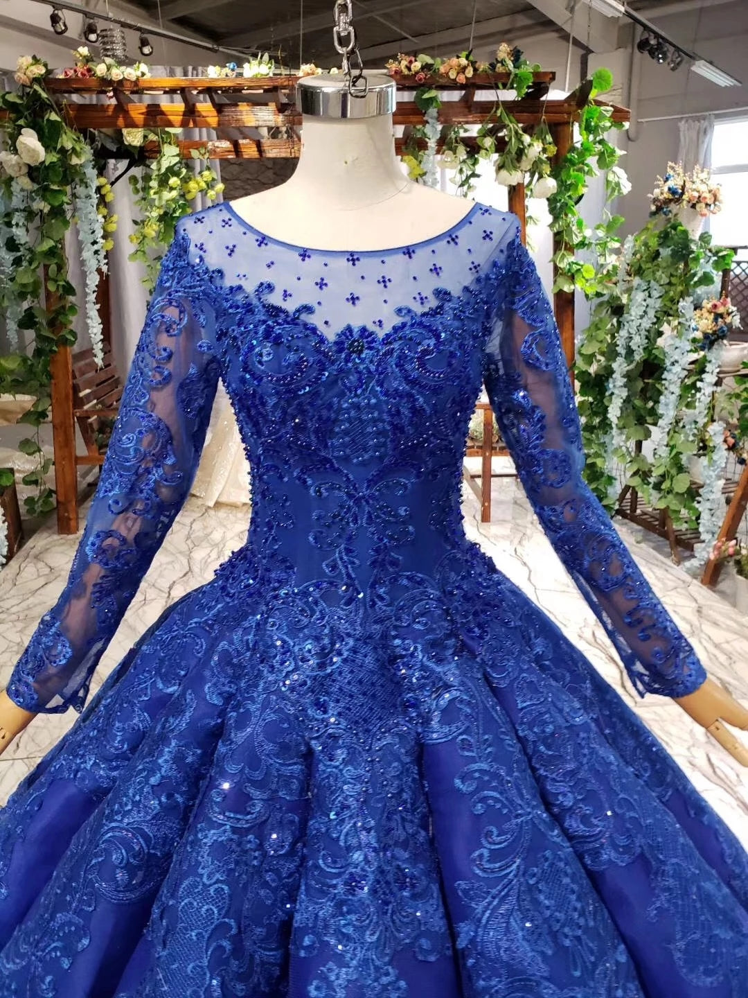 Puffy Royal Blue Long Sleeves Quince Ball Gown Prom Dresses