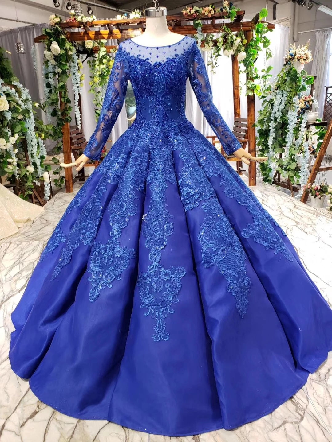 Puffy Royal Blue Long Sleeves Quince Ball Gown Prom Dresses