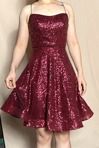 Glitter A Line Straps Sequins Burgundy Short Homecoming Dresses