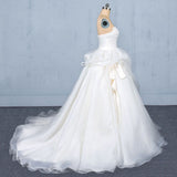 Ball Gown Sweetheart Tulle Ivory Wedding Dresses Gorgeous Sweep Train Bridal Dresses N2350