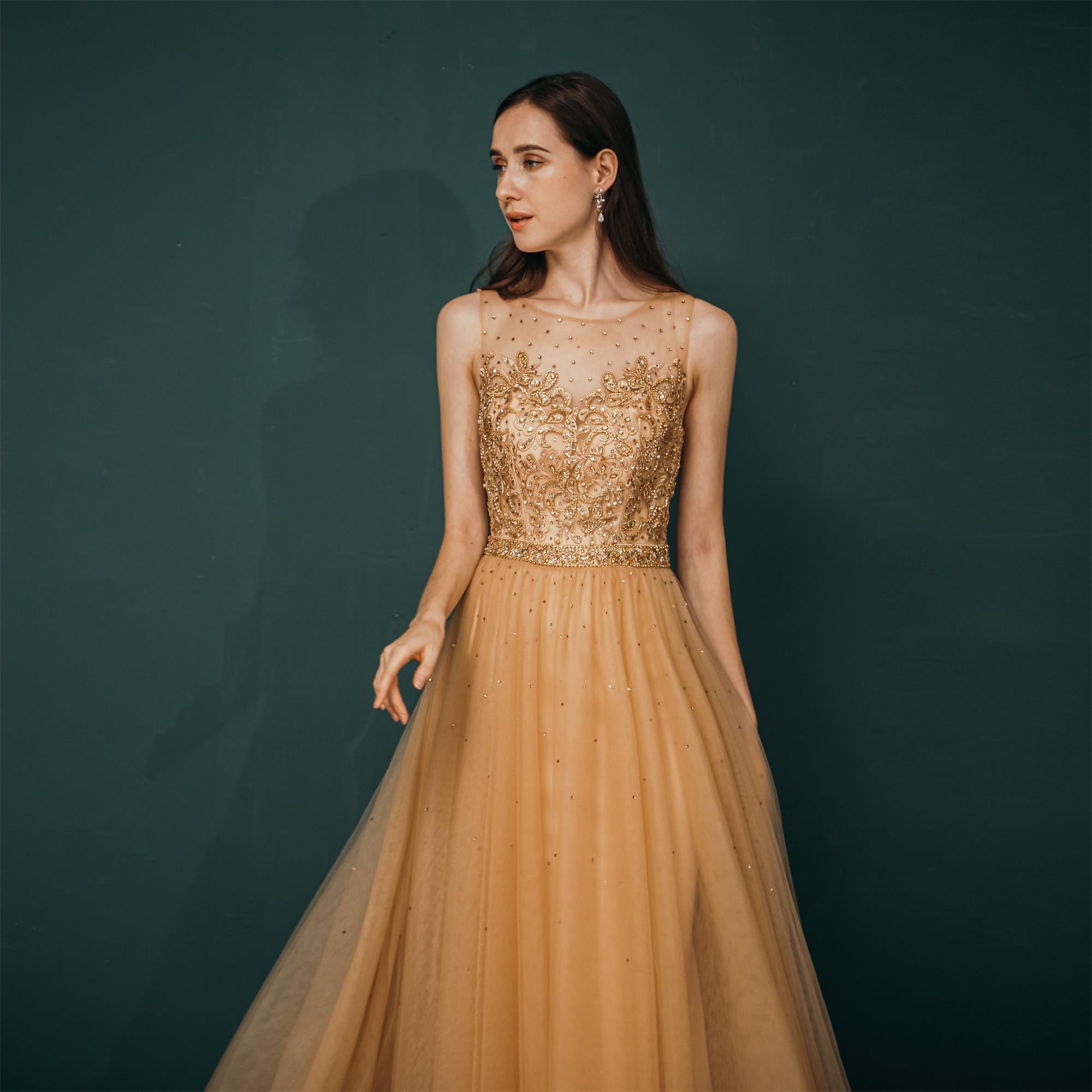 Glitter Gold Scoop Neckline Beading Tulle Long Prom Dresses Y361044