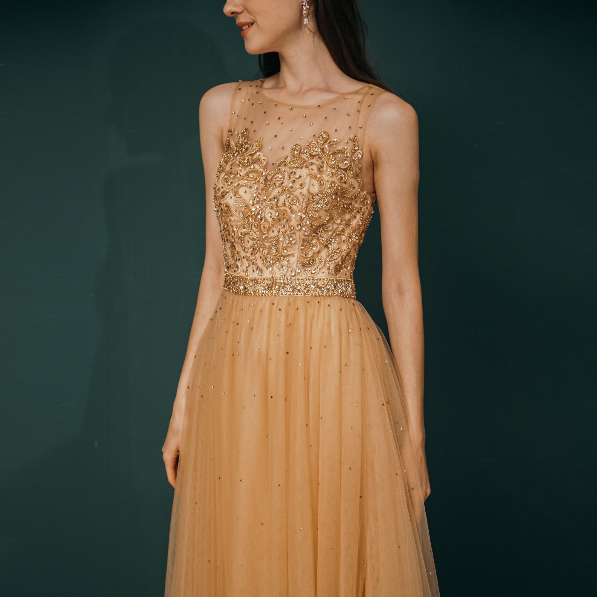 Glitter Gold Scoop Neckline Beading Tulle Long Prom Dresses Y361044