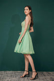 Cute Sweetheart Knee Length Chiffon Beading Short Prom Dresses Y291045