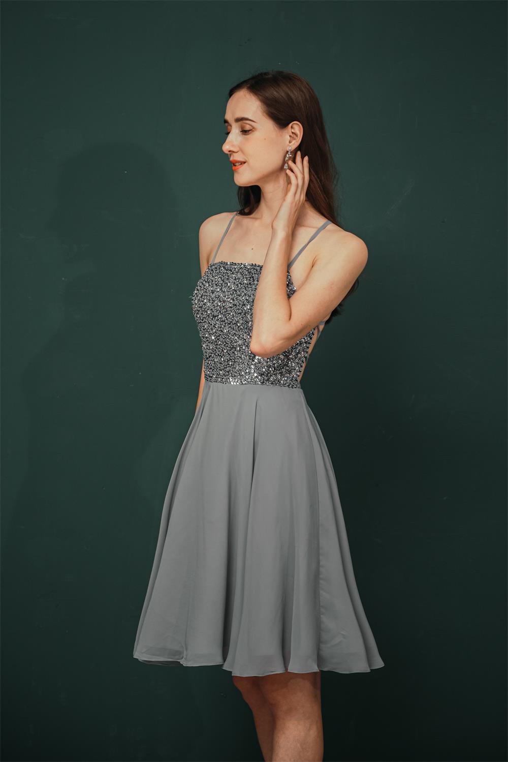 Cute Beading Chiffon Knee Length Short Homecoming Dresses Y301039