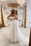 A Line Sweetheart Tulle Wedding Dresses with Appliques N094