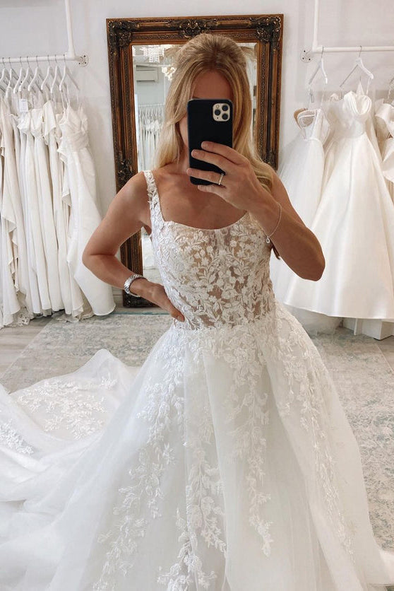 Gorgeous Straps Lace Appliques Long Wedding Dresses N049