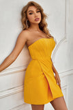 Yellow Sweetheart Pleats Bandage Homecoming Dresses