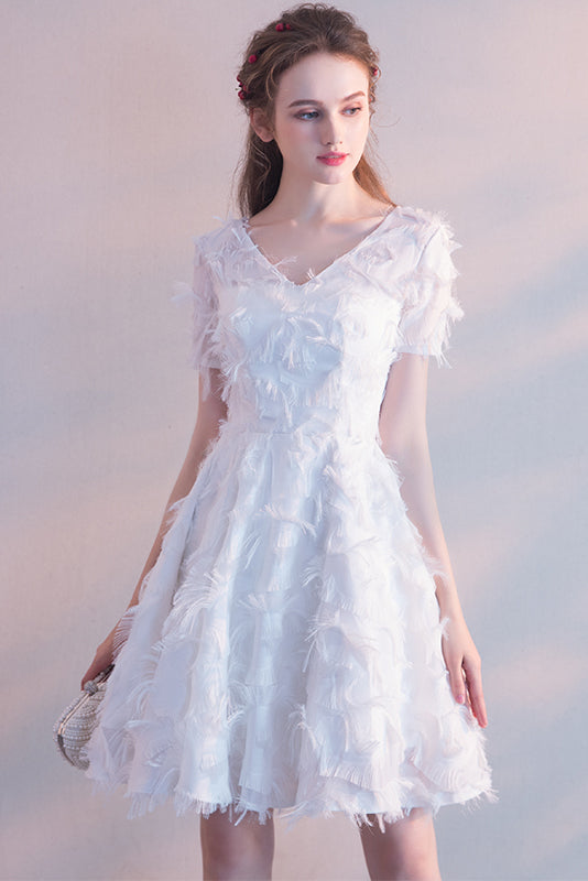 A Line Elegant White V-Neck Party Dress Short Homecoming Dress