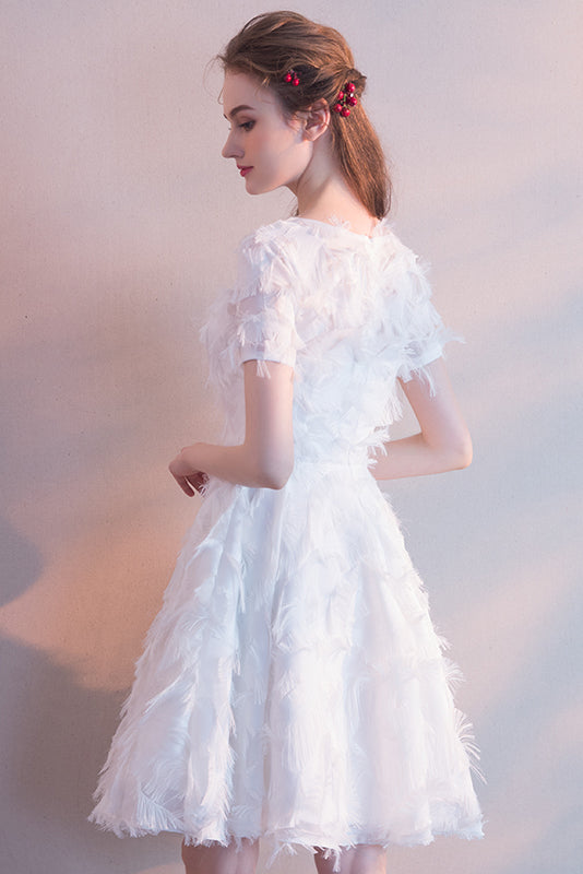 A Line Elegant White V-Neck Party Dress Short Homecoming Dress