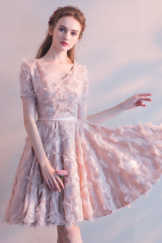 A Line Elegant White V-Neck Party Dress Short Homecoming Dress