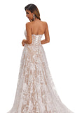 Sweetheart Sleeveless Lace Appliques Wedding Dresses