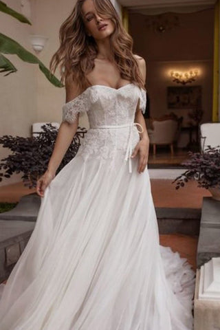 products/White_off_the_shoulder_tulle_wedding_dresses_e2bd4102-ac5f-453c-ac56-c9ea11bef7aa.jpg