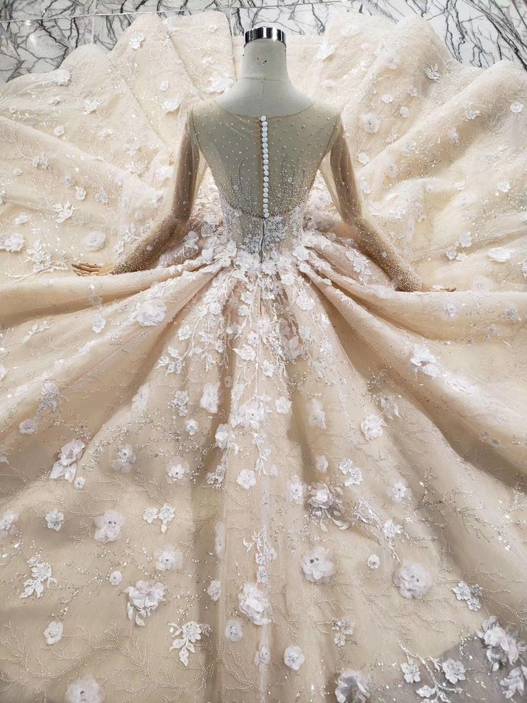 Princess Long Sleeves Ball Gown Wedding Dresses Puffy Wedding Gown with Beads N1630