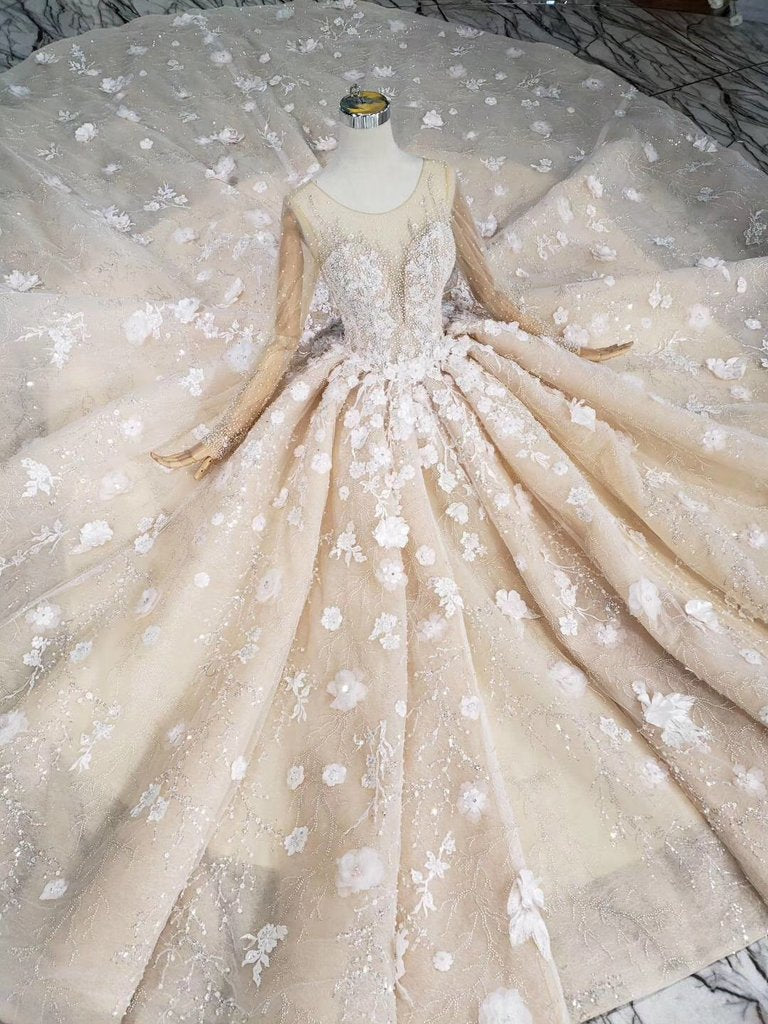Princess Long Sleeves Ball Gown Wedding Dresses Puffy Wedding Gown with Beads N1630
