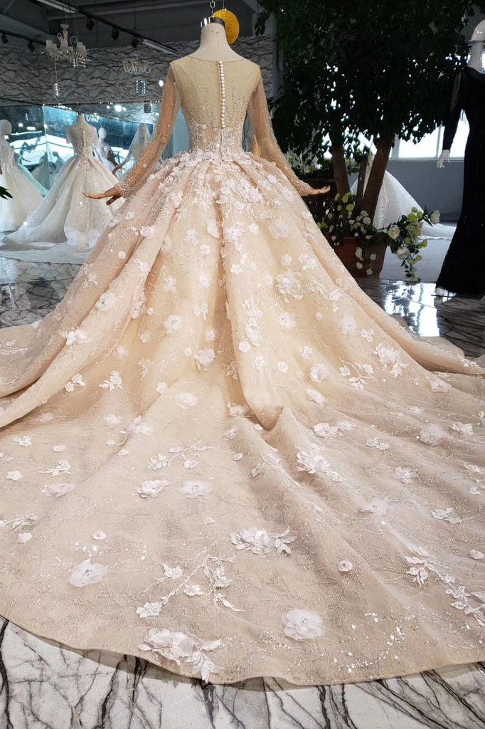 Princess Long Sleeves Ball Gown Wedding Dresses Puffy Wedding Gown with Beads N1630