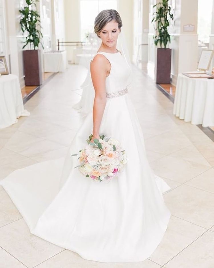 Ivory Satin Long A-line Wedding Dress Bridal Dress For Women Y0127