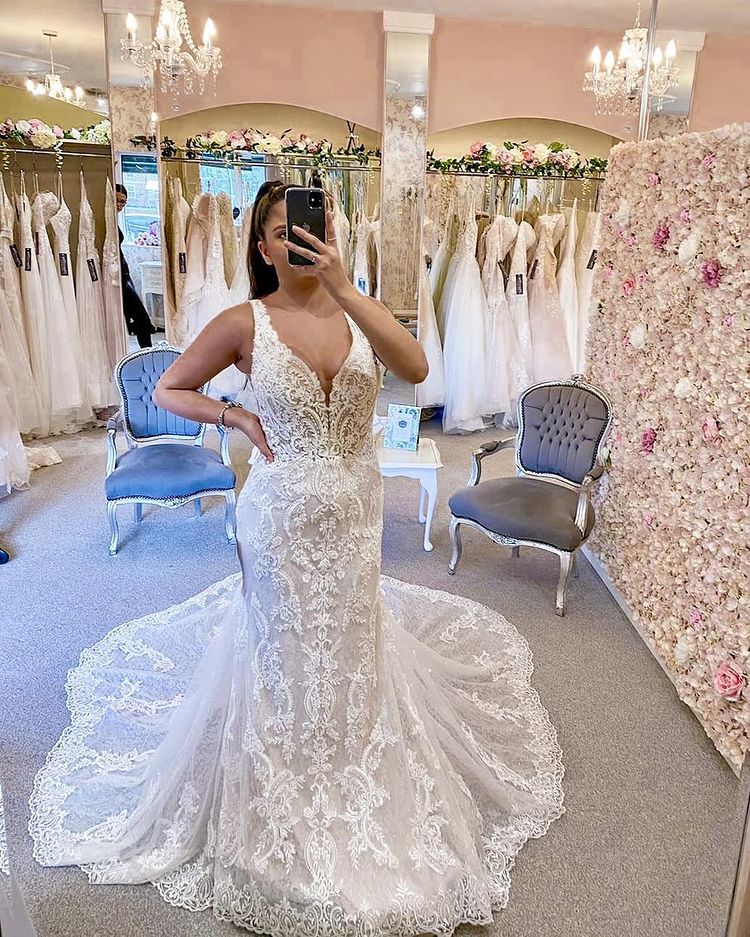 Amazing Mermaid V-neck Long Lace Wedding Dresses Classy Bridal Gowns Y0157