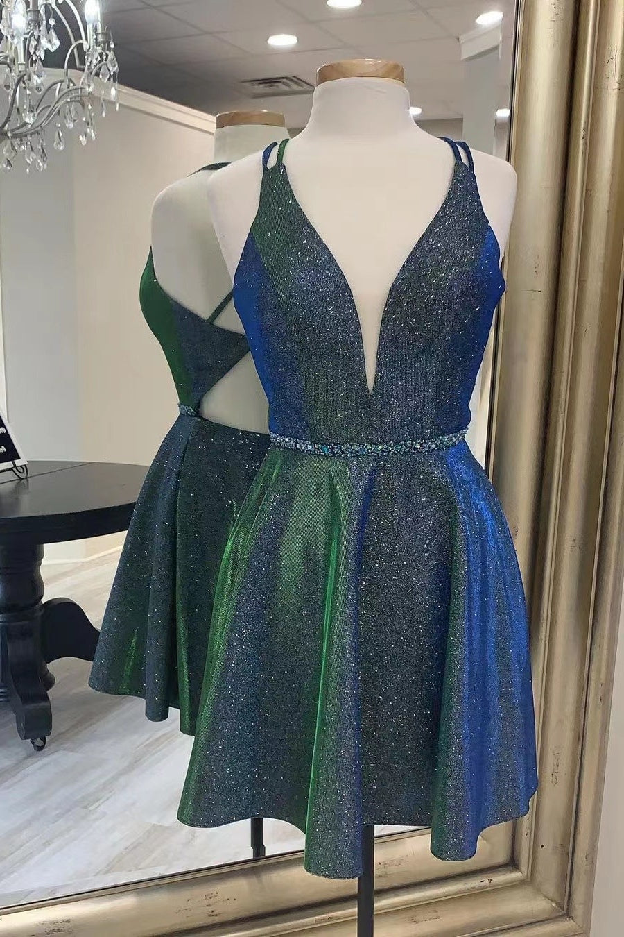 Pretty A Line Sequins Shiny Short Cute Homecoming Dresses Party Dresses Y0183