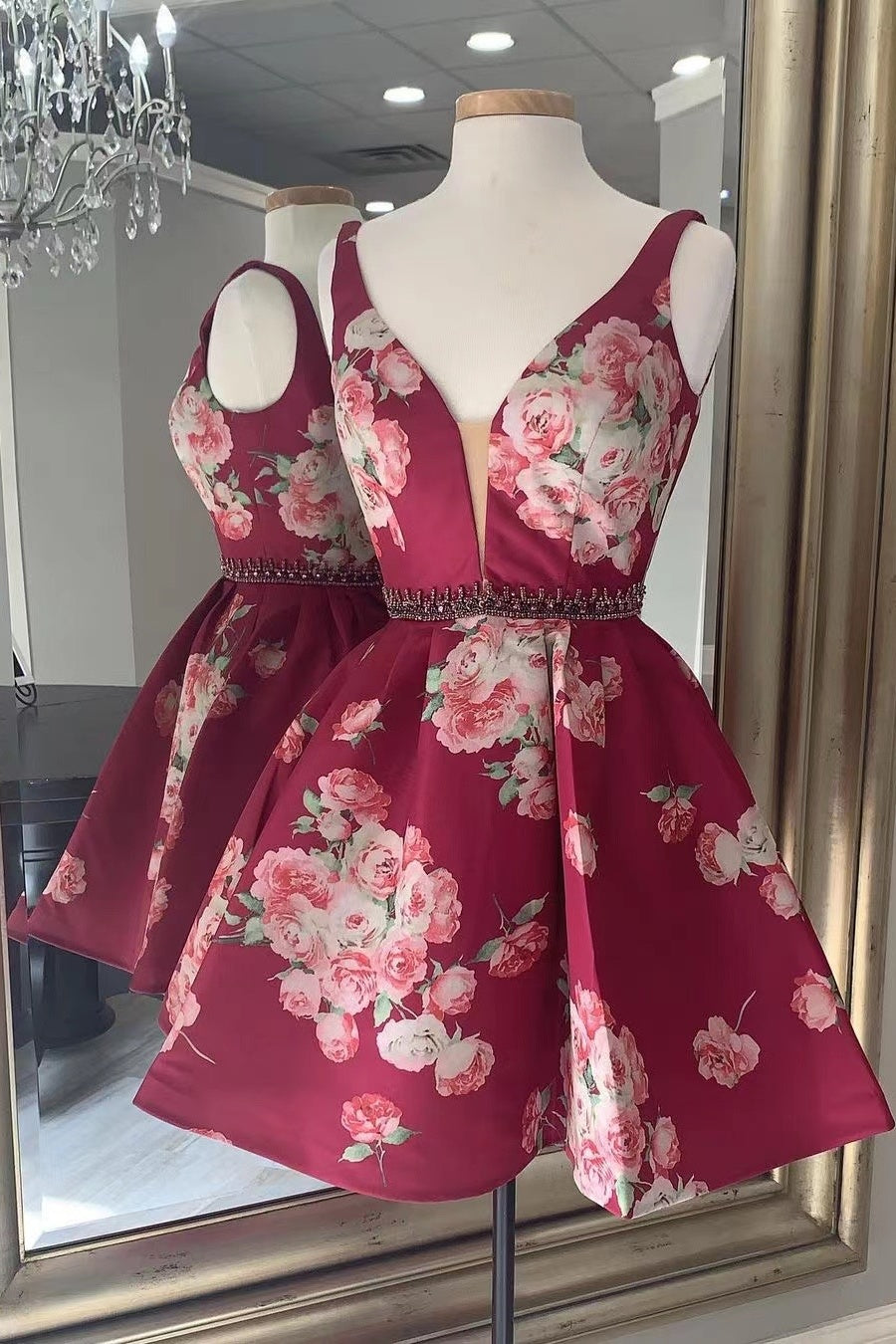 Short V-neck A Line Cute Prom Dresses Homecoming Dresses Y0185