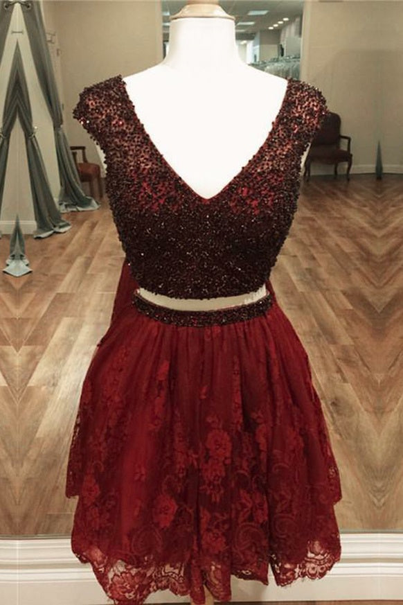 Two Pieces Beading Lace Burgundy Short Homecoming Dress Y0283