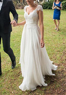 A Line Ivory V-Neck Cap Sleeves Lace Chiffon Beach Wedding Dresses N09