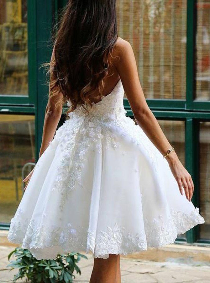 Ball Gown Ivory Knee-length Homecoming Dresses with Flowers