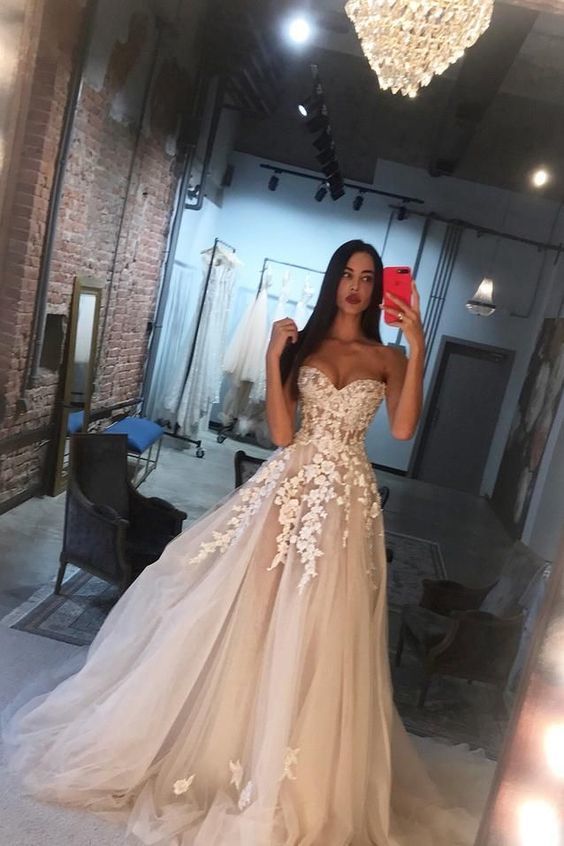 A Line Sweetheart Tulle Lace Applique Ivory Wedding Dresses Long Prom Dresses N1663