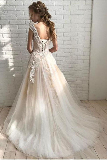 Ivory Elegant Sheer Neck Cap Sleeves Tulle Beach Wedding Dresses with Lace Applique N2537