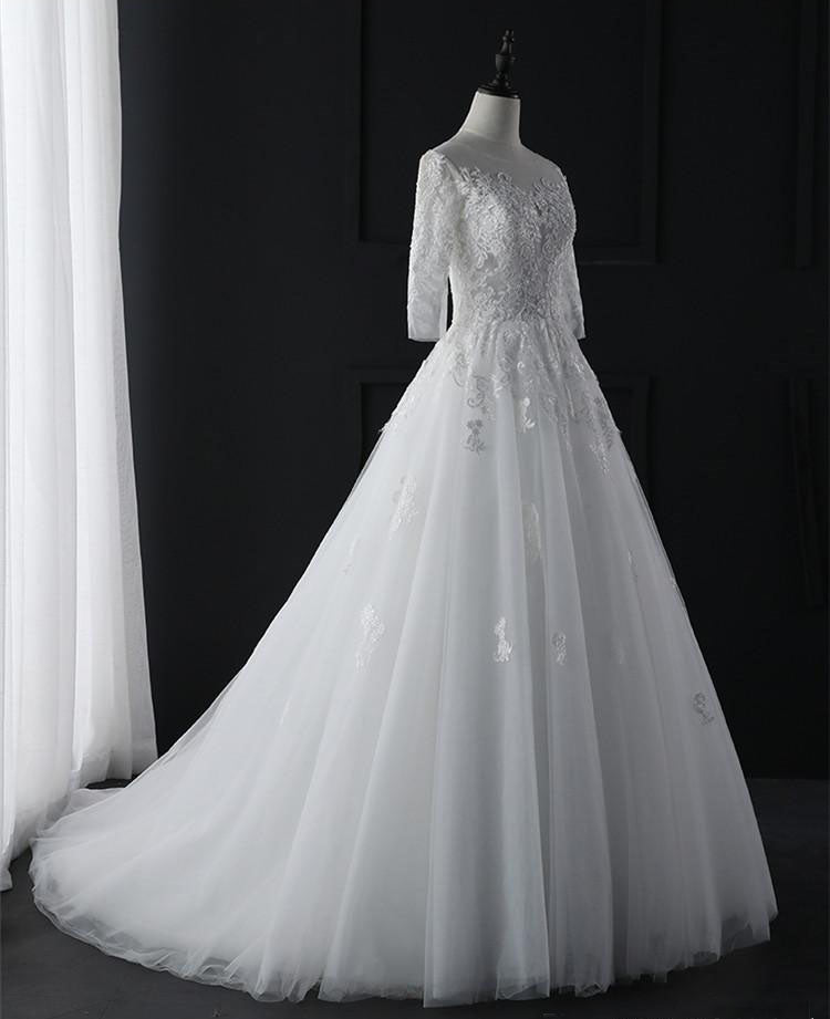 Romantic 3/4 Sleeves Illusion Neckline Lace Appliqued Wedding Dresses N2555