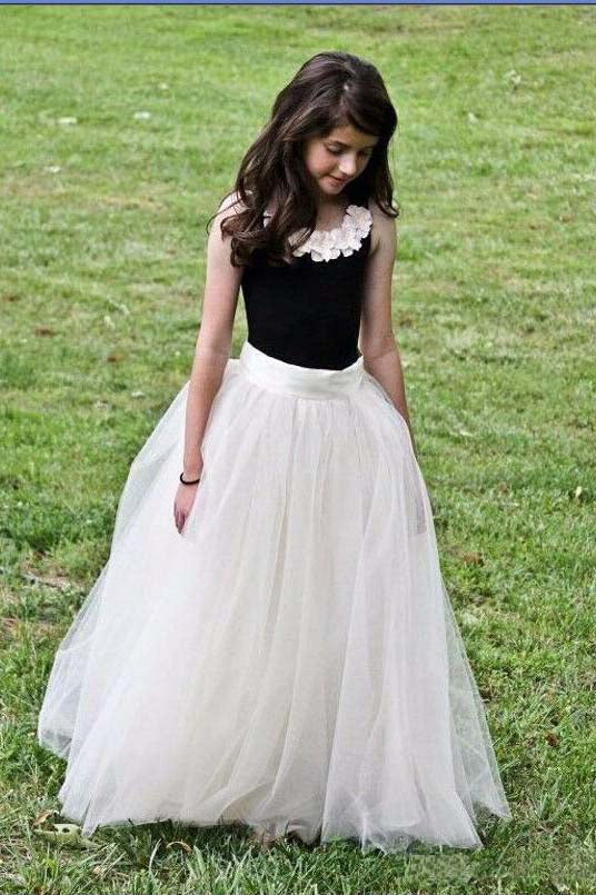 Two Piece Hot Sale Tulle Girl Skirt Ivory Tulle Long Flower Girl Dresses with Black Top F051